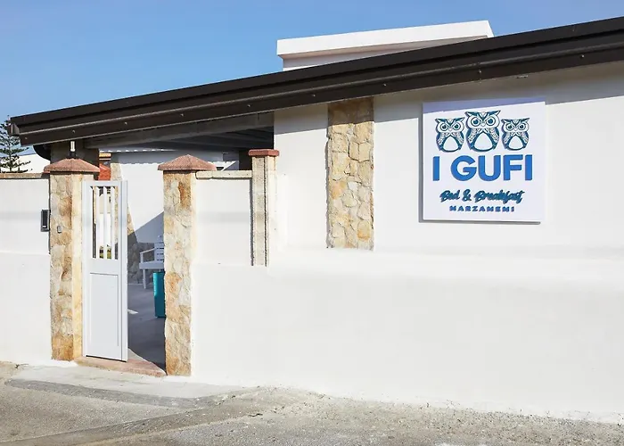 I Gufi 住宿加早餐酒店